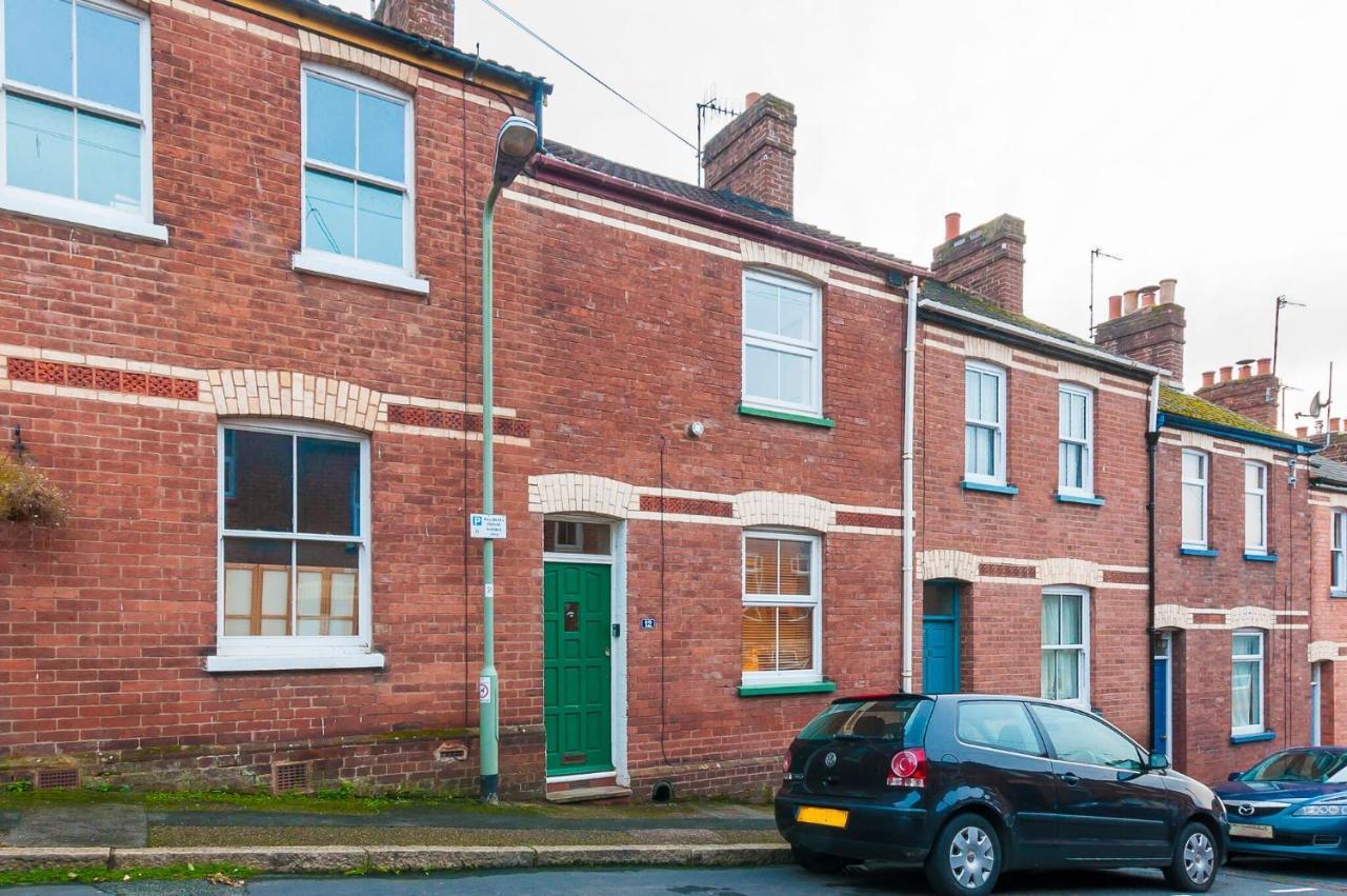 Radford Place - - Patio&garden - - Chiefs - Uni -wifi Ferienhaus *